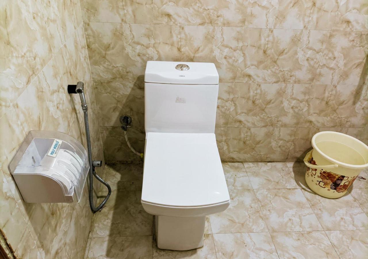 Hotel The Castle Blue Greater Noida Esterno foto